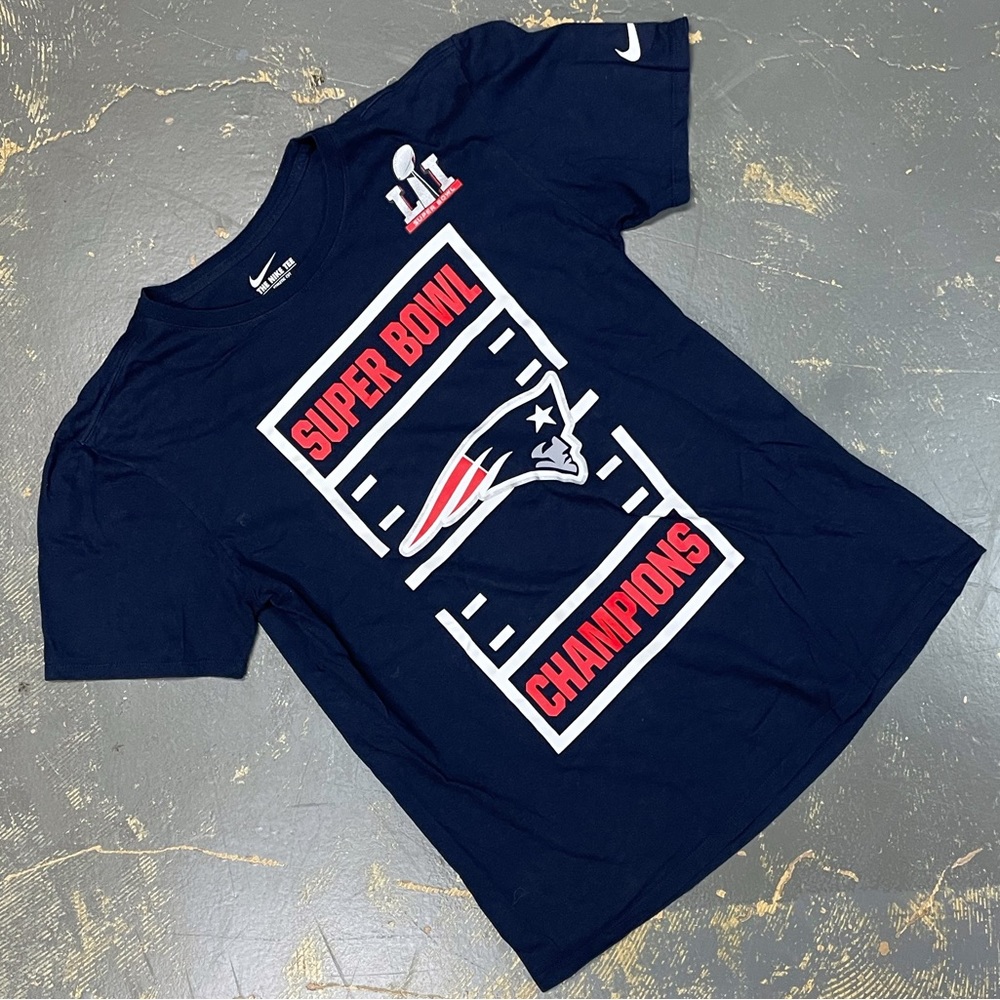 Nike New England Patriots Shirt 561416-41S NFL Football Medium Super Bowl